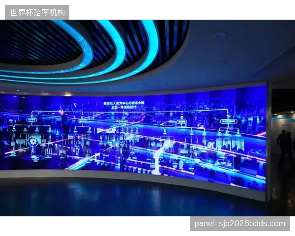 场馆运营的“大脑”正从云端下沉至边缘，开启瞬时分流的“亚秒级”响应时代